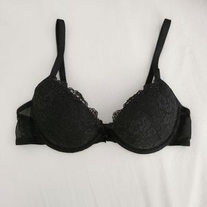H&M black lace bra